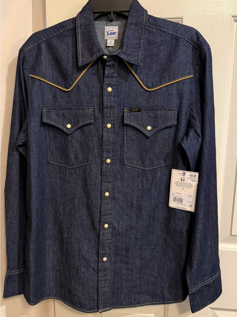 Lee Men's Dark Blue Denim Western Button-Down Shirt with Gold Piping